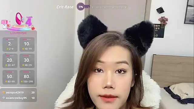 Snapshot of Bella-LL chatting on September 2025 03:45:01 PM Bella-LL online show from September 2025 03:45:01 PM