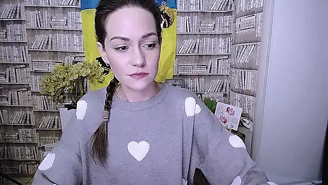 Lina Star S online show from October 2025 06:58:02 AM