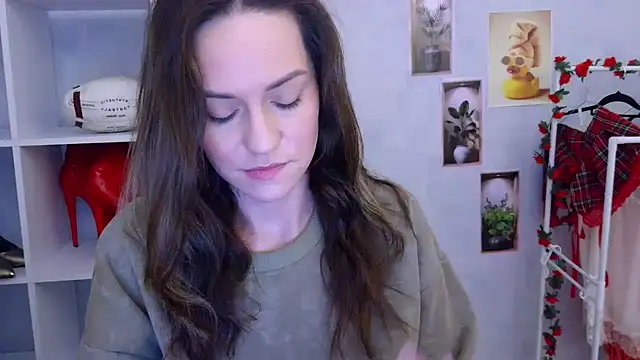 Lina Star S online show from January 2026 06:29:02 AM