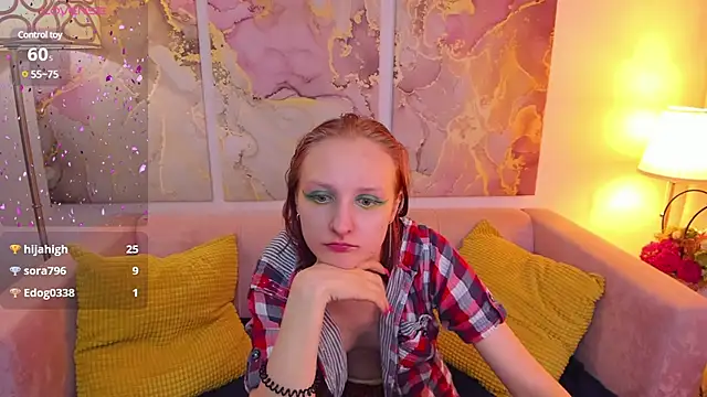 Snapshot of SallyFishery chatting on January 2025 04:25:02 AM SallyFishery online show from January 2025 04:25:02 AM