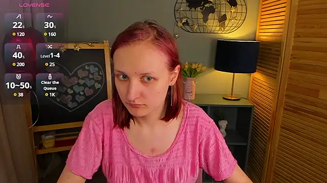 Snapshot of SallyFishery chatting on February 2025 08:18:02 AM SallyFishery online show from February 2025 08:18:02 AM