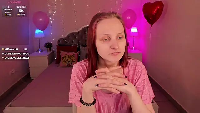 Snapshot of SallyFishery chatting on February 2025 04:27:02 AM SallyFishery online show from February 2025 04:27:02 AM