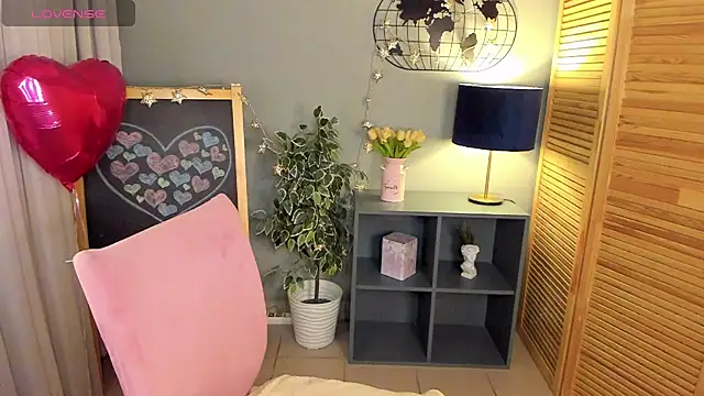 Snapshot of SallyFishery chatting on February 2025 01:21:02 AM SallyFishery online show from February 2025 01:21:02 AM