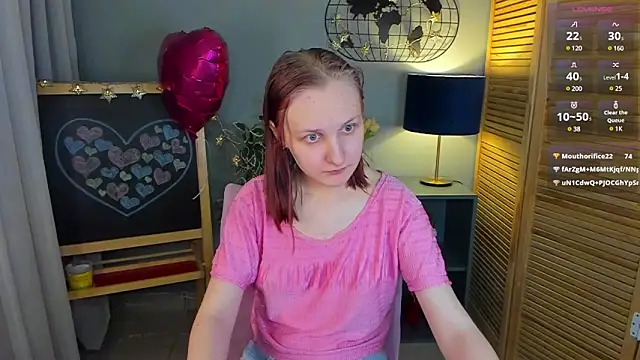 Snapshot of SallyFishery chatting on March 2025 04:30:02 AM SallyFishery online show from March 2025 04:30:02 AM