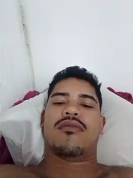 44corninho online show from December 2024 03:51:02 AM