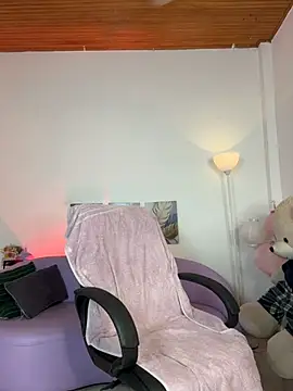 jazmin anbar online show from April 2026 10:04:02 PM