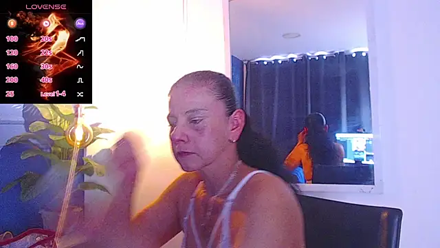 sasi luna online show from November 2025 02:06:01 PM