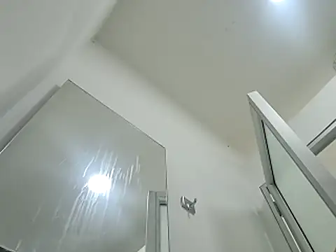 sasi luna online show from December 2025 02:02:02 PM