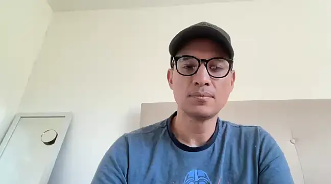 alex ruiz85 online show from February 2025 07:49:01 PM