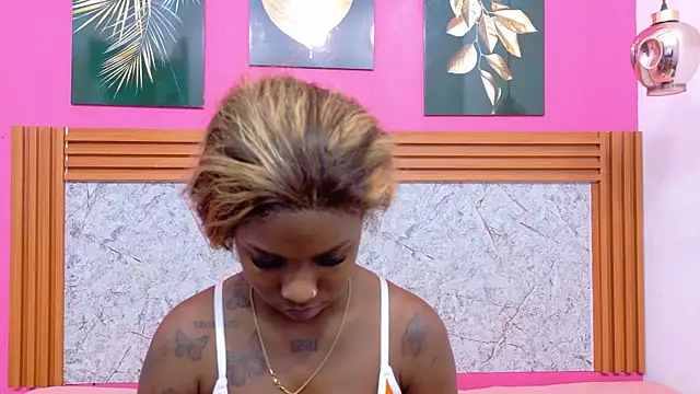 kinkyandsavage online show from January 2026 07:48:01 PM