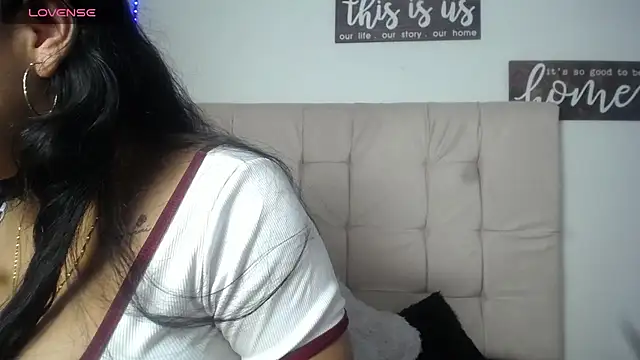 mariilulp303av online show from February 2025 12:04:02 AM