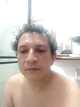 Bombi22 online show from February 2025 03:01:02 PM