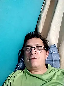 Bombi22 online show from February 2025 05:31:01 AM