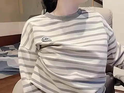 Eva-Public online show from February 2025 07:19:02 PM