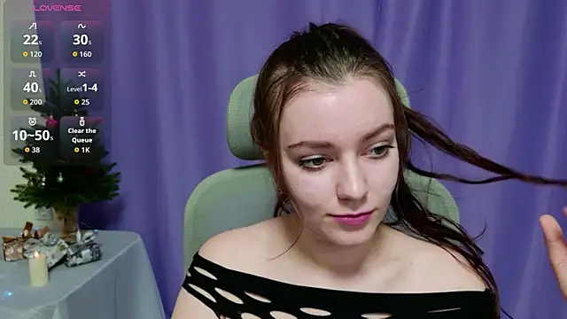 Snapshot of Lana__Cute_ chatting on January 2026 02:08:01 PM Lana Cute online show from January 2026 02:08:01 PM