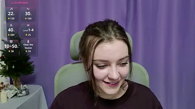 Snapshot of Lana__Cute_ chatting on January 2026 12:20:01 PM Lana Cute online show from January 2026 12:20:01 PM