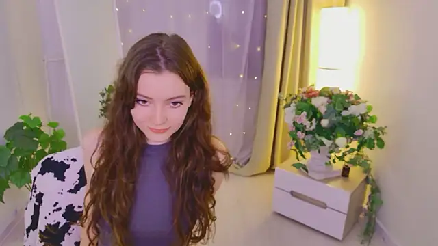 Lana  Cute  online show from June 2026 02:16:02 PM