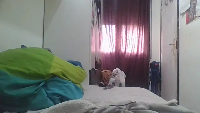 lunaxxxtreme online show from February 2025 01:01:01 PM