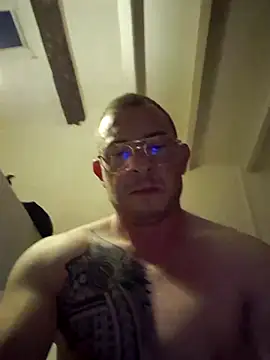 Snapshot of jourdinio13 chatting on January 2025 09:36:02 PM jourdinio13 online show from January 2025 09:36:02 PM