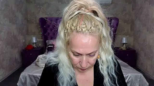 Penelope Pinky online show from January 2025 05:43:02 PM