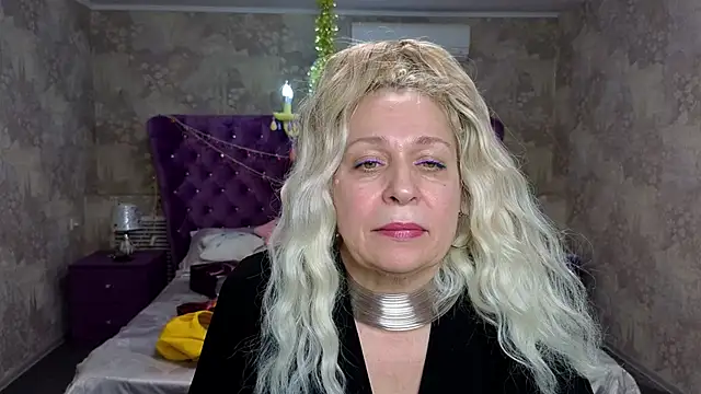 Penelope Pinky online show from January 2025 07:47:02 PM