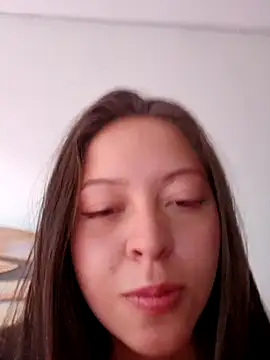 Selene Amari online show from July 2026 06:20:01 PM
