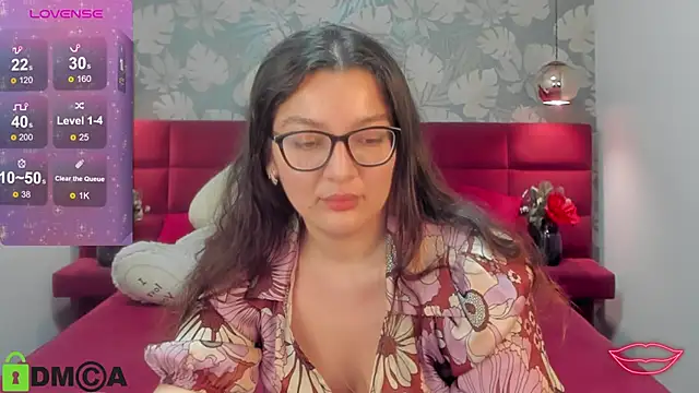 Snapshot of ZarifaBev chatting on January 2025 11:21:02 PM ZarifaBev online show from January 2025 11:21:02 PM