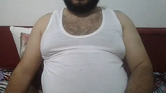 UrfavSlaveBitch online show from June 2026 05:15:02 PM