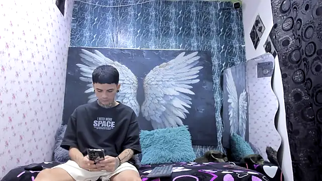 Snapshot of exotic_hot_couple chatting on March 2026 09:43:02 PM exotic hot couple online show from March 2026 09:43:02 PM