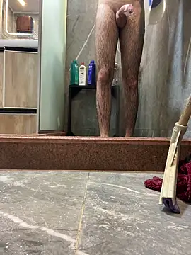 Snapshot of hamoo23p chatting on December 2025 07:10:01 PM hamoo23p online show from December 2025 07:10:01 PM