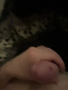 Snapshot of hamoo23p chatting on February 2026 02:07:02 AM hamoo23p online show from February 2026 02:07:02 AM