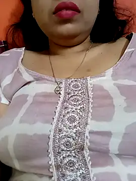 Snapshot of sunita-doll chatting on September 2025 01:49:01 AM sunita-doll online show from September 2025 01:49:01 AM