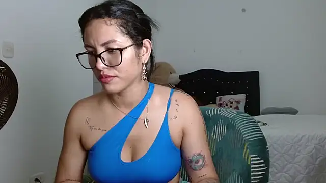 Sexy Lia  online show from February 2026 12:42:02 AM