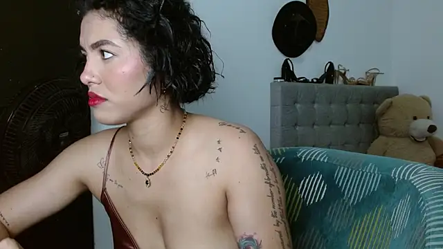 Sexy Lia  online show from April 2026 01:58:02 AM