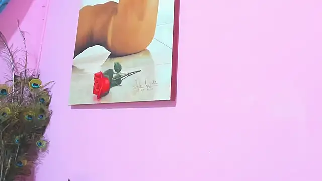 Snapshot of miss--flora chatting on January 2025 10:56:01 PM miss--flora online show from January 2025 10:56:01 PM