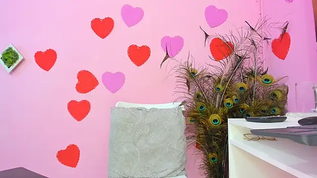 Snapshot of miss--flora chatting on March 2025 01:15:02 PM miss--flora online show from March 2025 01:15:02 PM