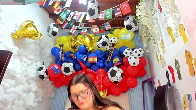 Danniela18  online show from July 2026 11:46:02 AM