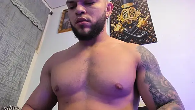 vincent carusso94 online show from May 2026 11:32:02 PM