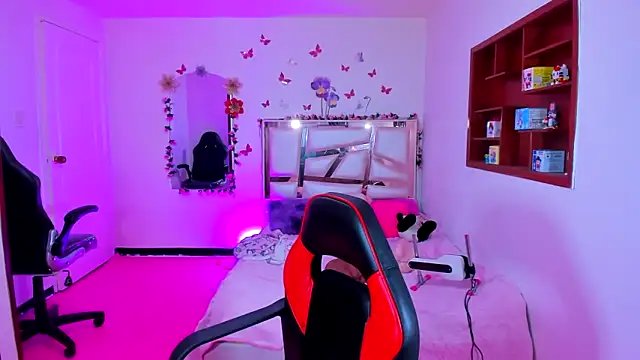 perlabeautiful online show from May 2026 12:08:01 AM