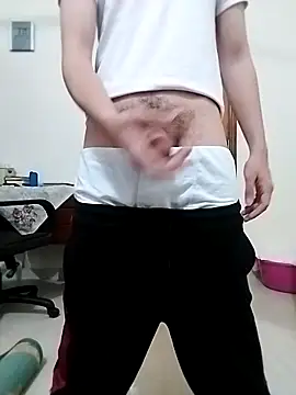 Snapshot of big_cock2182 chatting on February 2026 01:46:01 AM big cock2182 online show from February 2026 01:46:01 AM