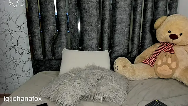 johanafox  online show from January 2025 06:04:01 AM