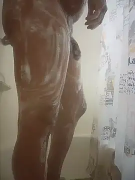 Snapshot of Latino2909 chatting on December 2024 05:17:01 AM Latino2909 online show from December 2024 05:17:01 AM