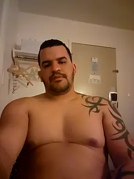 Snapshot of Latino2909 chatting on March 2025 03:56:01 AM Latino2909 online show from March 2025 03:56:01 AM