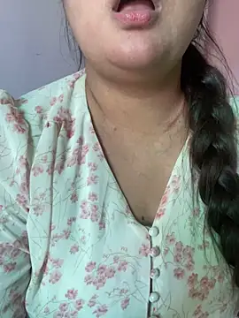 leylafleece online show from March 2025 09:17:02 AM