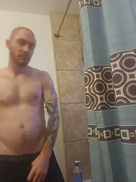 Huntzg23 online show from February 2026 07:17:02 PM