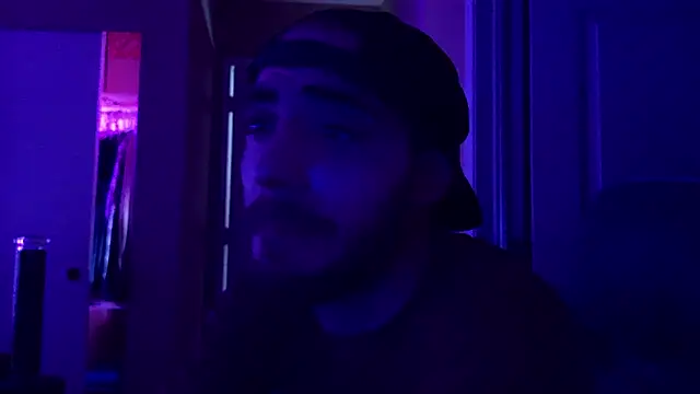 Huntzg23 online show from May 2026 03:35:01 AM