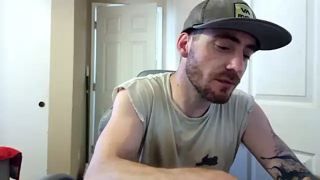 Huntzg23 online show from May 2026 09:21:01 PM