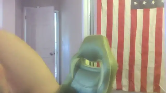 Huntzg23 online show from June 2026 08:40:02 PM