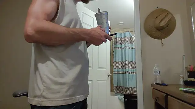 Huntzg23 online show from July 2026 04:37:02 AM