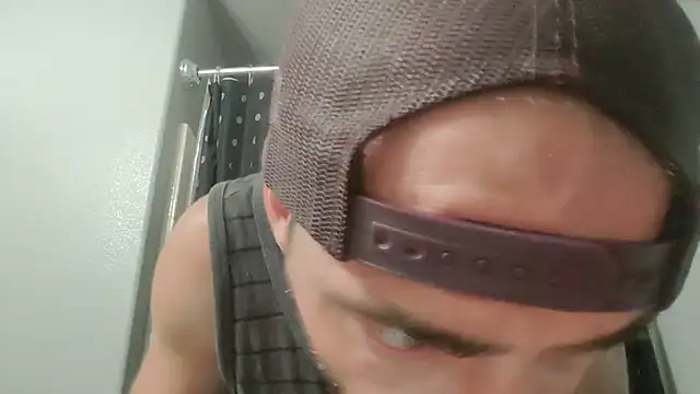 Huntzg23 online show from July 2026 06:53:01 AM